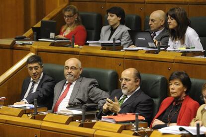 El PSE a la hora de votar su plan de viviendas