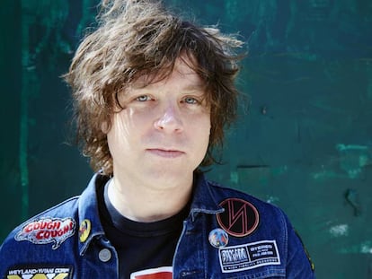 El catante Ryan Adams.