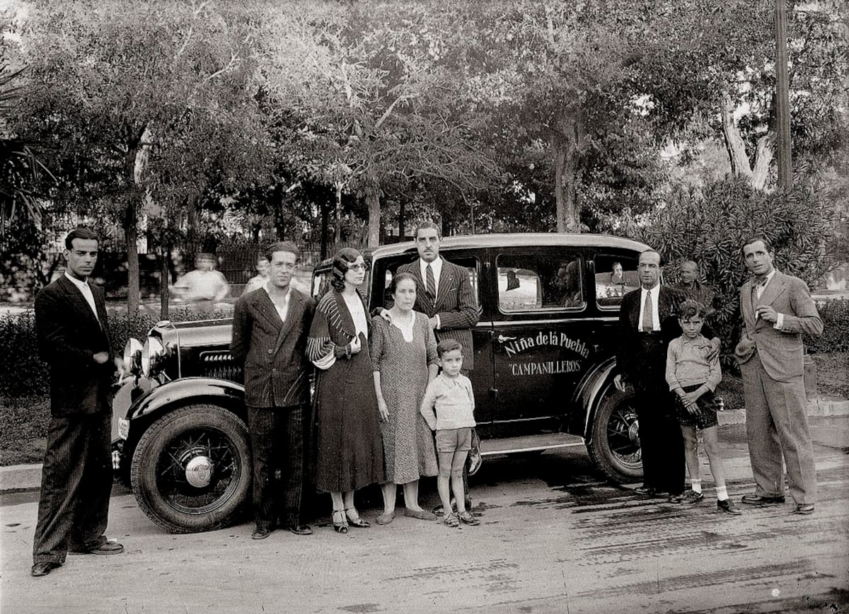 La cantaora que el franquismo quiso domesticar: La Niña de la Puebla y la historia oculta de sus campanilleros de la libertad