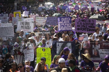 El hartazgo ante la ola de feminicidios ha sido el principal motor de las mexicanas para salir a las calles en distintos puntos de México.