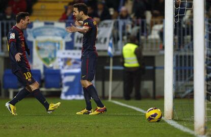 Cesc celebra el 0 a 2 con Messi.