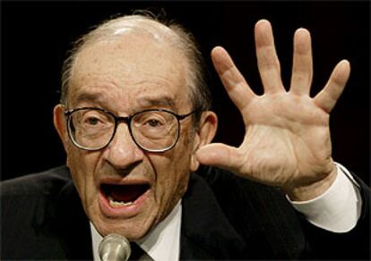 Alan Greenspan, ayer durante su intervención en el Senado estadounidense.