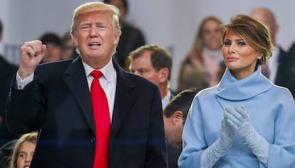 El presidente Donald Trump y su esposa Melania Trump en el acto inaugural de la toma de posesi&oacute;n como presidente de Estados Unidos. 
 
 