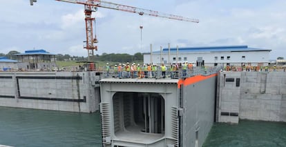 Una de las compuertas instaladas por el consorcio GUPC en el Canal de Panamá.