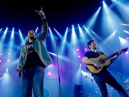 Estopa, durante el concierto en el Palacio de los Deportes de Madrid del pasado diciembre.