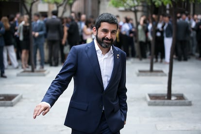 El consejero Chakir El Homrani, en el Palau de la Generalitat.