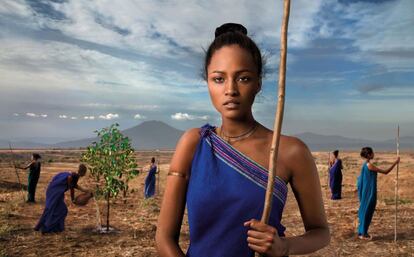 Fotografía de julio: 'Nuestras raíces', en la región de Kafa, es la imagen simbólica de la defensa que realizan las mujeres etíopes del café, que consideran producto clave de la riqueza de su territorio.