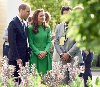 El príncipe Guillermo, duque de Cambrirdge y su esposa Catalina, duquesa de Cambridge, en el Chelsea Flower Show 2016 en Londres 