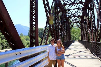 El puente de tren abandonado que cruza el Snoqualmie.