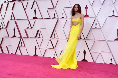 Zendaya, vestida de Valentino en los Oscar.