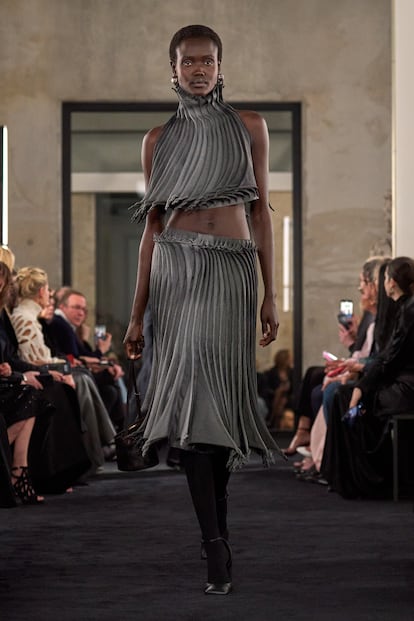 ALAÏA FALL 2025