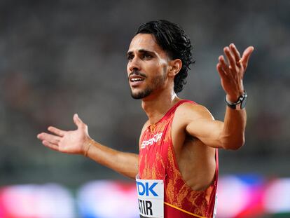 Mohamed Katir, tras ganar la plata en la final de 5000m en los Mundiales de Budapest.