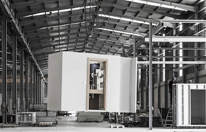 Industrialized bathroom in a factory with which Aedas Homes works. 