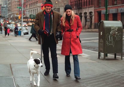 John F. Kennedy Jr. y su esposa Carolyn Bessette en Nueva York en enero de 1997.