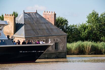 La Maison dans la Loire, de Jean-Luc Courcoult, en Nantes.