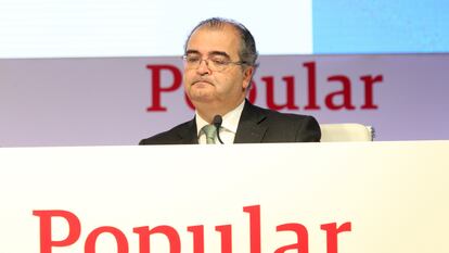 Ángel Ron, entonces presidente del Banco Popular, durante una rueda de prensa de la entidad.