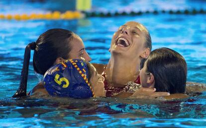 Las jugadoras españolas celebran la medalla de bronce.