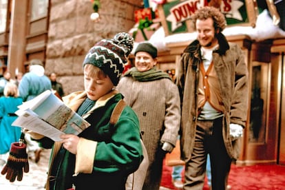 A scene from the movie 'Home Alone'.