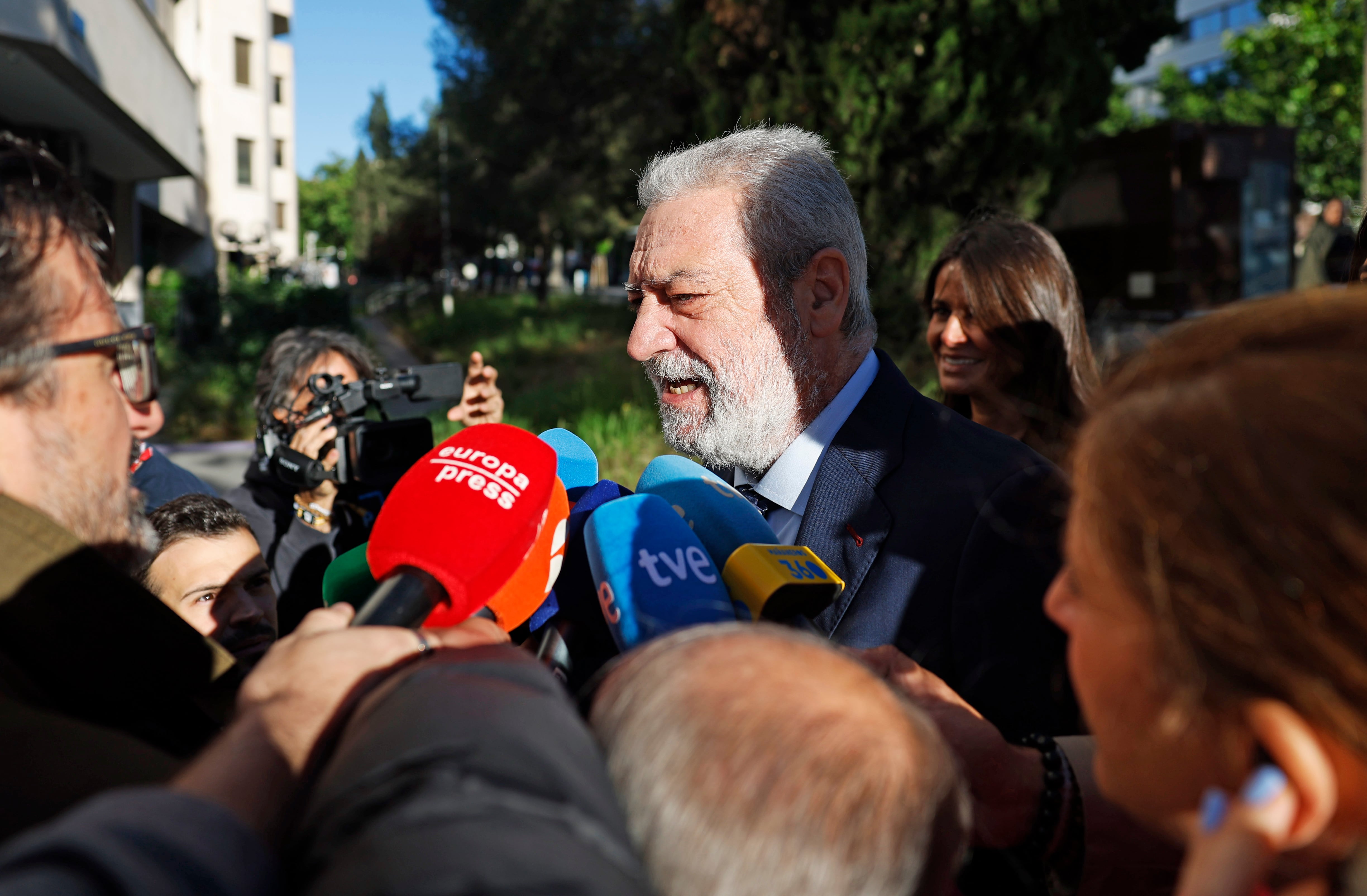 La jueza archiva la querella contra Miguel Ángel Rodríguez por la filtración de datos de dos periodistas de EL PAÍS