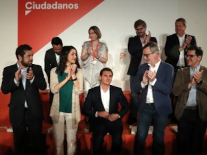 Lorena Roldán sustituye a Arrimadas como portavoz de la ejecutiva. El líder anuncia 22 incorporaciones a la ejecutiva y cinco ceses, dos de ellos críticos