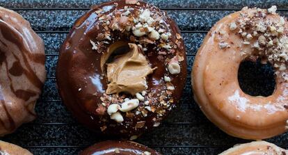 Dulces de Delish Vegan Doughnuts.