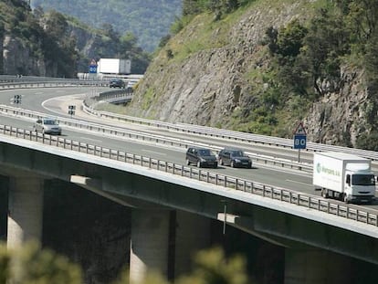 El Gobierno aspira a sostener 10.000 millones de inversión anual en infraestructuras