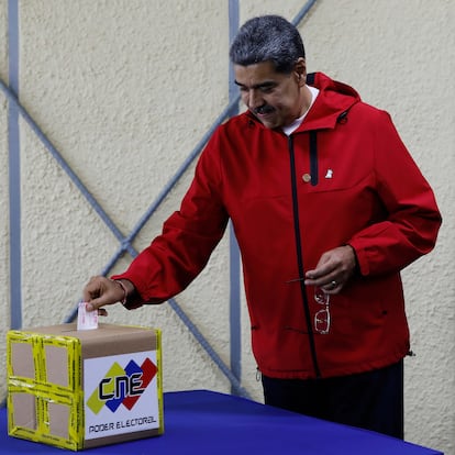 Venezuela's President Nicola Maduro votes during municipal elections in Caracas, Venezuela Sunday, July 27, 2025. (AP Photo/Cristian Hernandez)