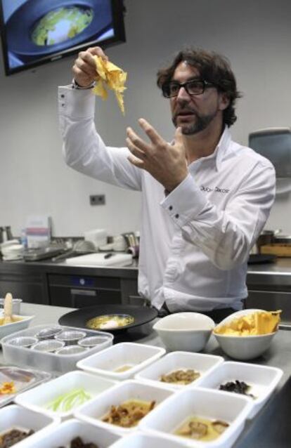 El cocinero Quique Dacosta imparte clase en el Basque Culinary Center.