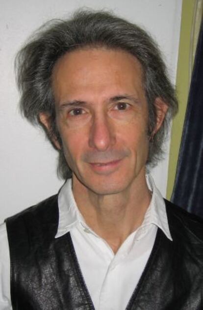 El músico Lenny Kaye.