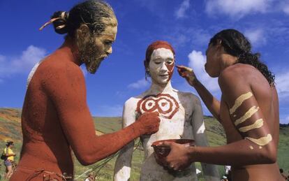 Pintura corporal en el festival Tapati de isla de Pascua (Chile). 