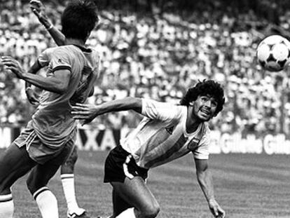 Maradona, durante el partido Brasil-Argentina del Mundial de España 82.