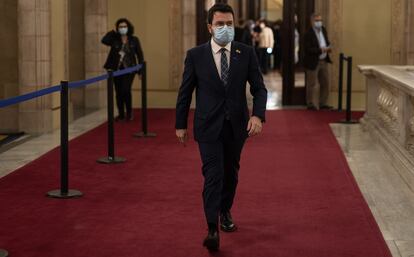 El presidente de la Generalitat, Pere Aragonès, en el Parlament, este lunes.