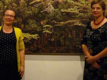 Las artistas Sanni Seppo (izquierda) y Ritva Kovalainen, este martes en el CAF.