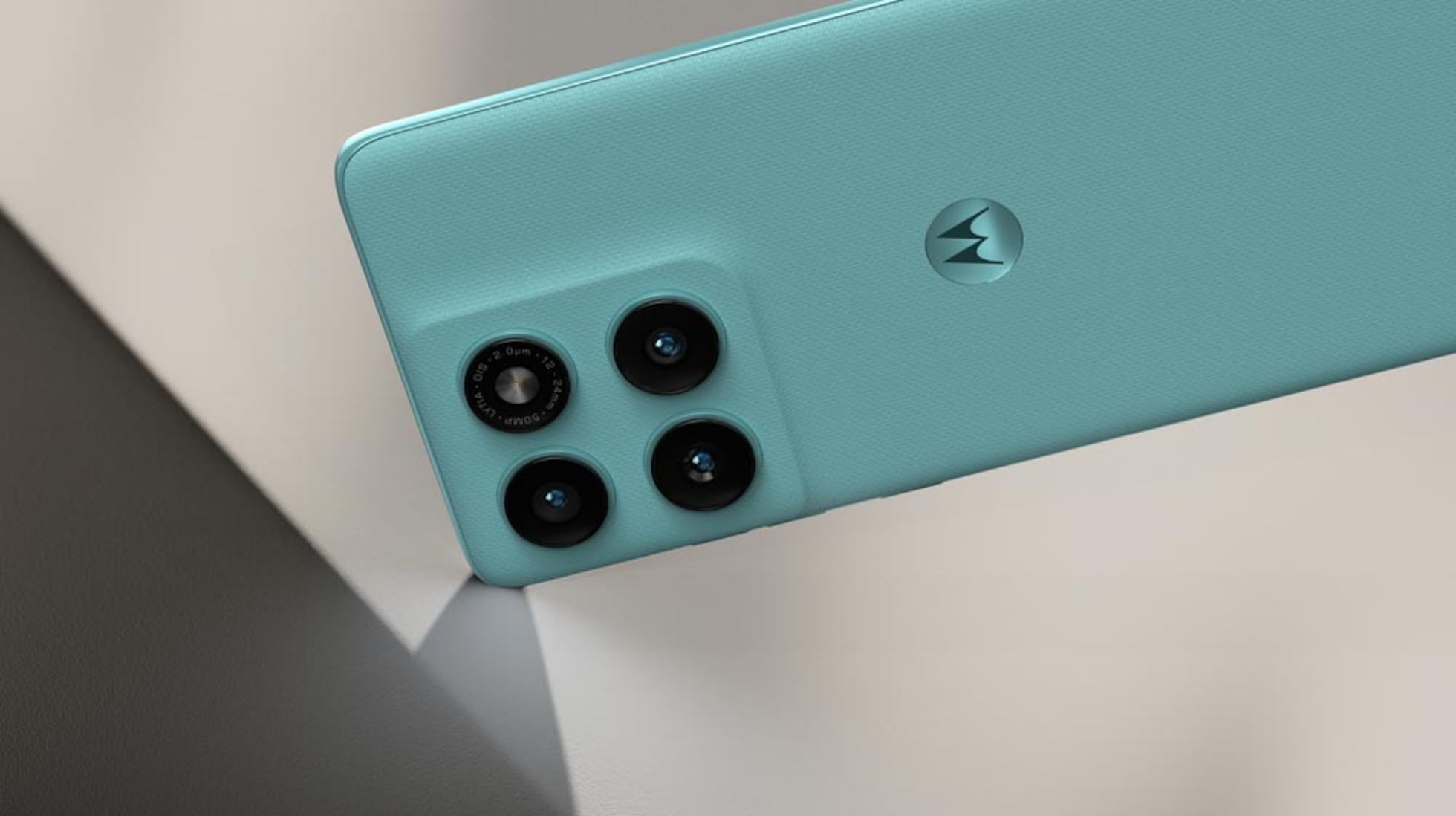 El móvil motorola Edge 60 Fusion es oficial: llega con una gran