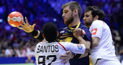 Julen Aginagalde durante un lance del partido.