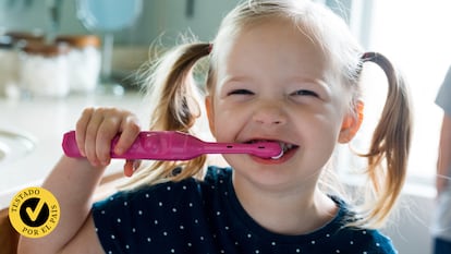 Artículo de EL PAÍS Escaparate sobre el mejor cepillo de dientes eléctrico para niños.