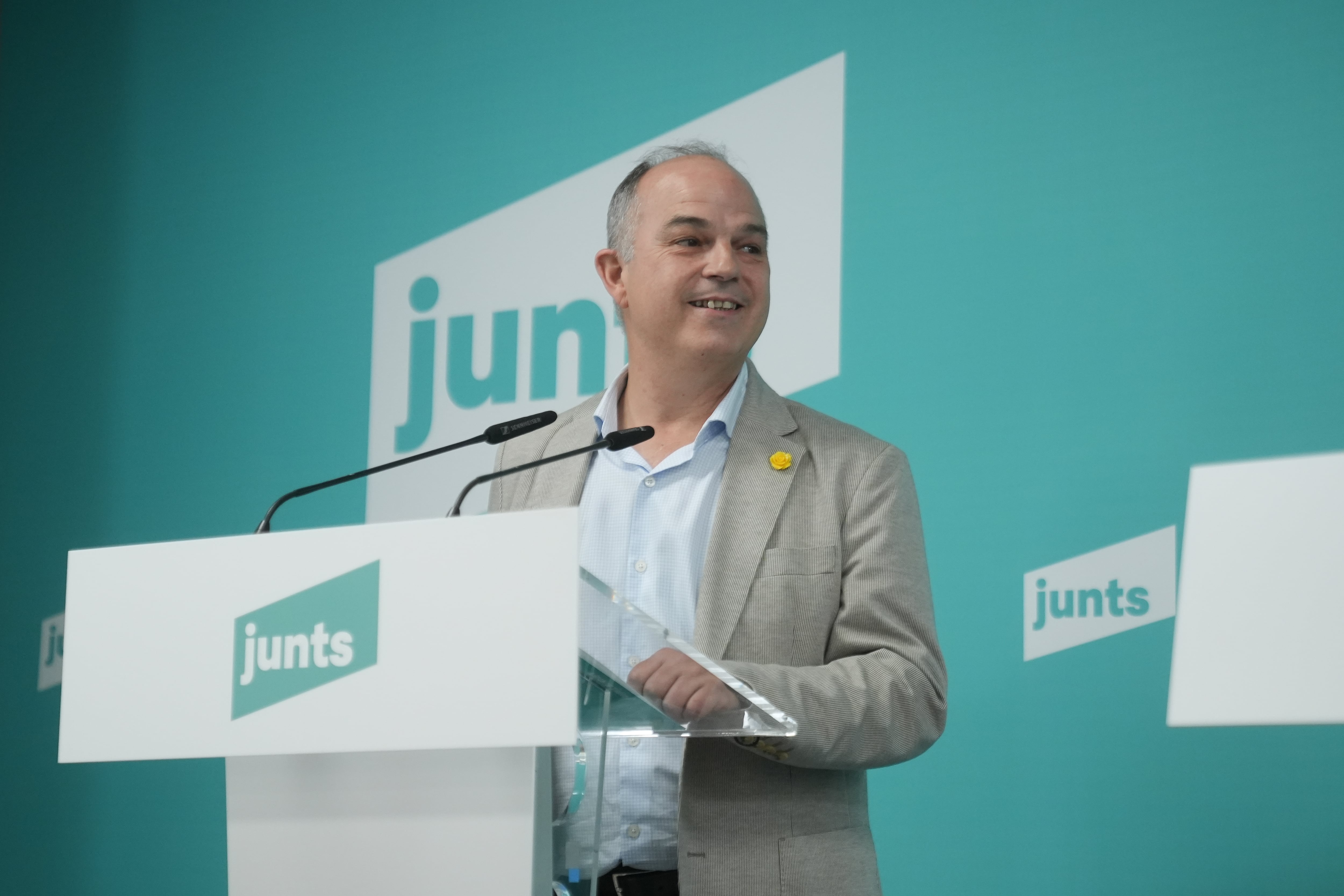 Junts seeks to boost morale amid the rise of Aliança: "There are flashes that the wind will carry away"