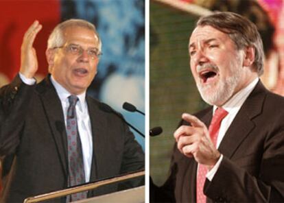 José Borrell, primer candidato del PSOE, y Jaime Mayor Oreja, cabeza de lista del PP.