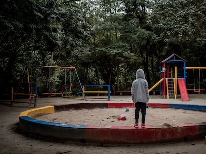 Una niña en un parque de São Paulo en mayo de 2021.