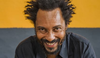 El músico sierraleonés, Anthony Seydu.