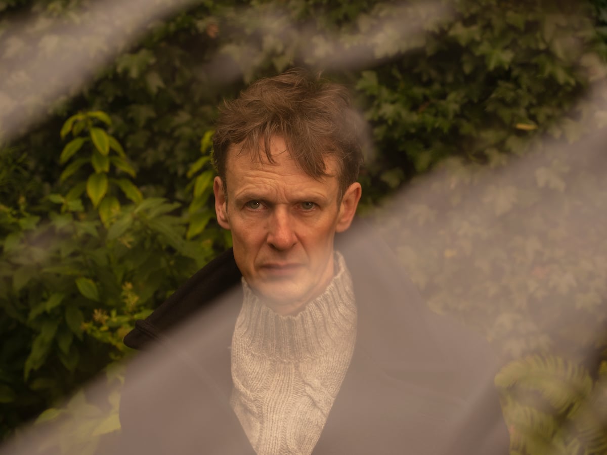 Ian Bostridge, tenor: “Quien graba durante un concierto está robando la belleza del directo”