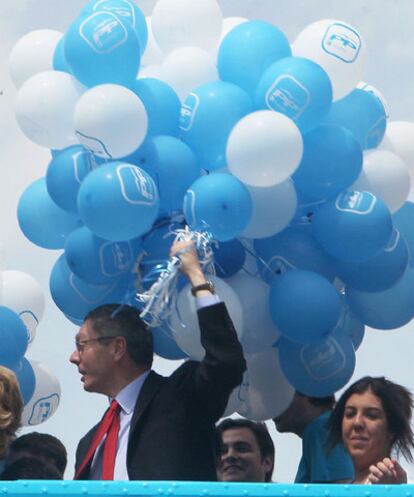 El alcalde de Madrid y candidato del PP, durante la presentación de su campaña ayer.