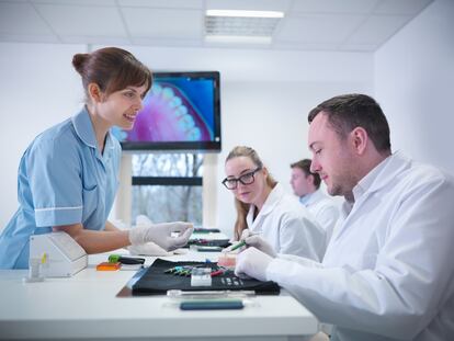La gestión inteligente de una base de datos mucho más amplia de los pacientes chilenos permitiría una mejora sustancial en la calidad de su atención médica.