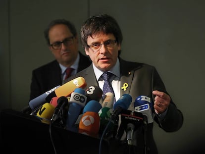 Puigdemont durant una roda de premsa a Alemanya.