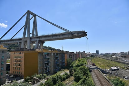 Vista general del puente Morandi, el 15 de agosto de 2018.