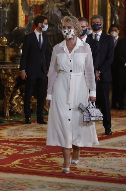 La soprano Ainhoa Arteta durante la cena de gala en el Palacio Real.