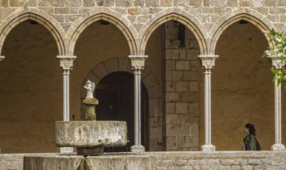 El claustre gòtic del monestir de Pedralbes, al barri del mateix nom de Barcelona.