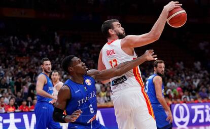 Marc Gasol durante el partido contra Italia.