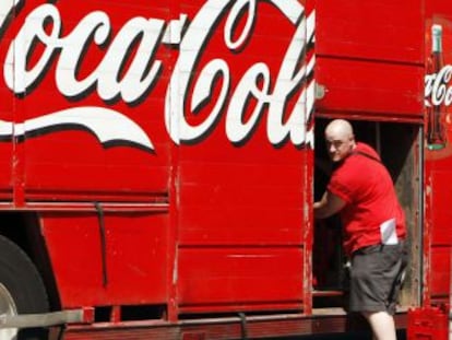 El fisco de EE UU reclama 3.300 millones de dólares a Coca-Cola