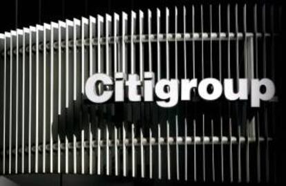 Citigroup logró este buen resultado gracias a un aumento del 6 % en los ingresos, hasta 20.810 millones, y a una reducción del 16 % en los costes del crédito, según detalló en un comunicado. EFE/Archivo